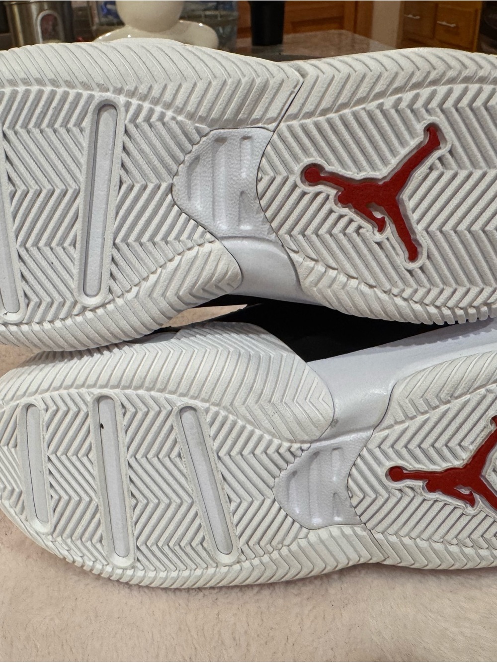 Jordan Kids Black/White/Red Hook-and-Loop Sneakers - Picture 6 of 6